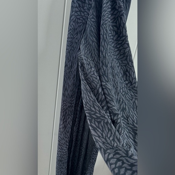 NWT Indah River Split Front Wrap Maxi Dress 100% silk - Picture 6 of 7